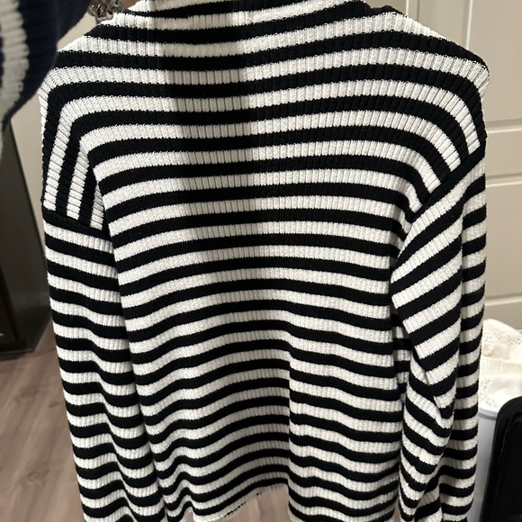 ANTHROPOLOGIE Sydney Balloon Sleeve Sweater S - Picture 2 of 3